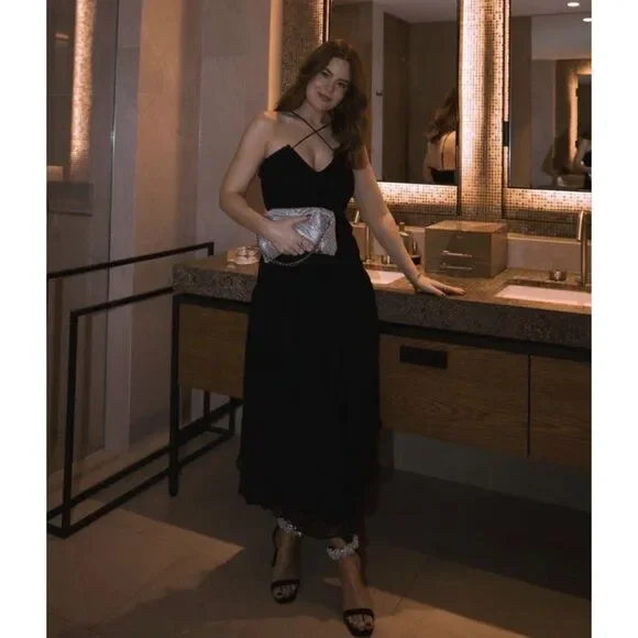 Shona Joy Lauren Cross Front Chiffon Midi Dress in Black Sz 8 Leg Cutout